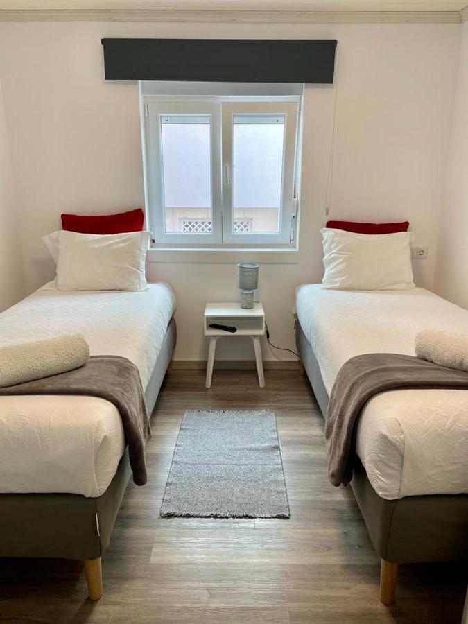 Granny'S Guesthouse Прая де Мира Екстериор снимка