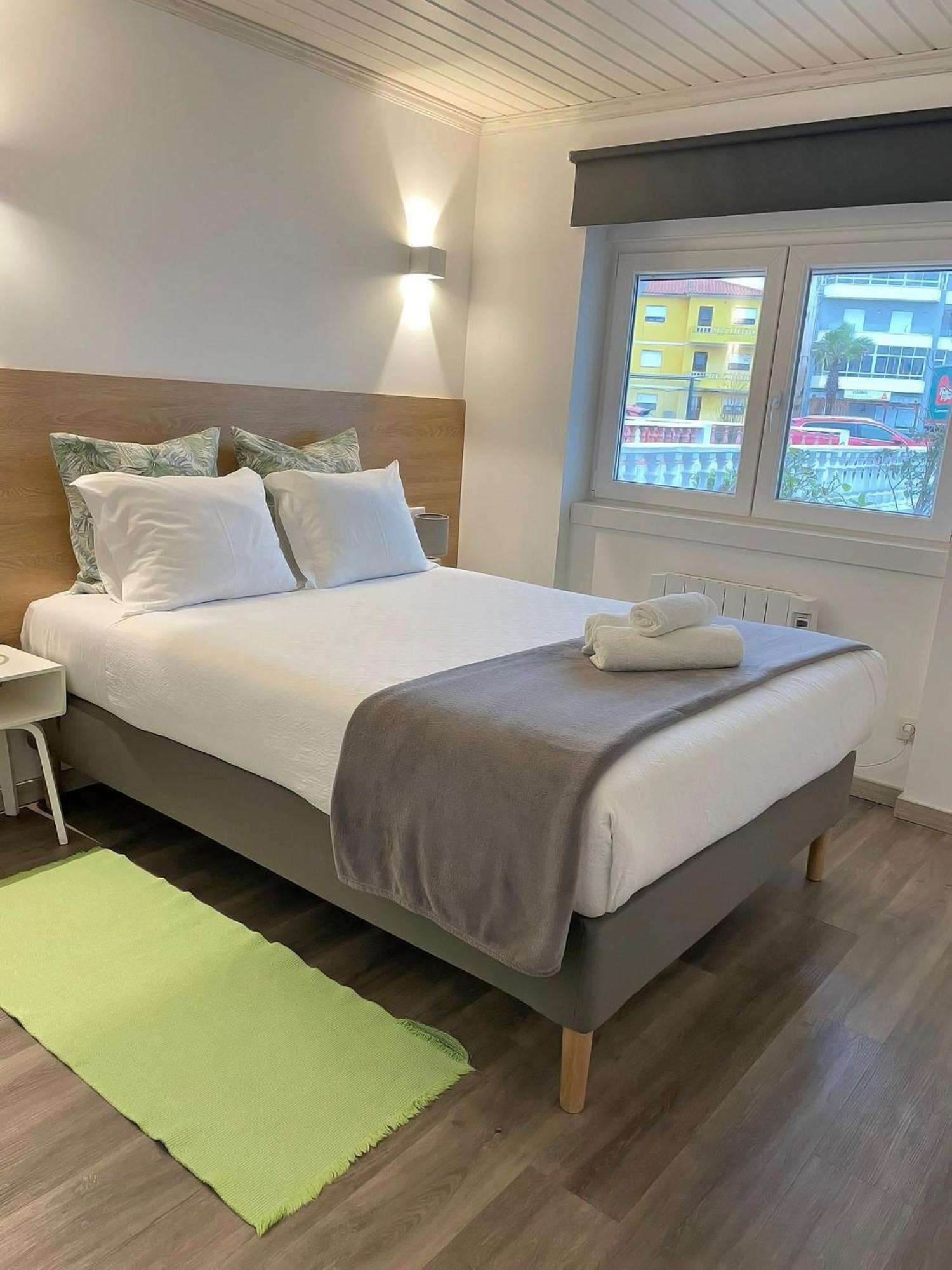 Granny'S Guesthouse Прая де Мира Екстериор снимка